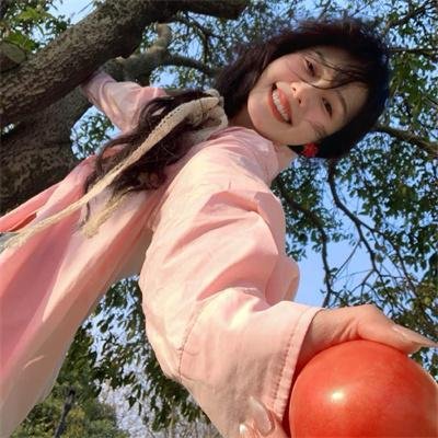 一袭青衣处女心